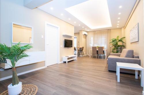 Roma Olimpia Luxury Home Monteverde - Tap to explore photos