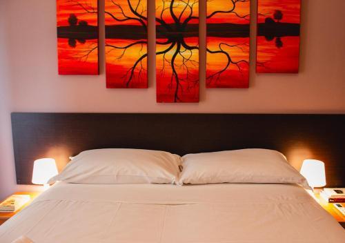 Luminoso a due passi da Piazza Bologna Room Type - Three-Bedroom Apartment Luminoso a due passi da Piazza Bologna Room Type - Three-Bedroom Apartment