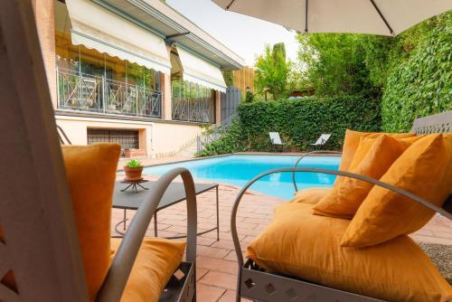 Private villa with pool near Vatican - Tap to explore photos