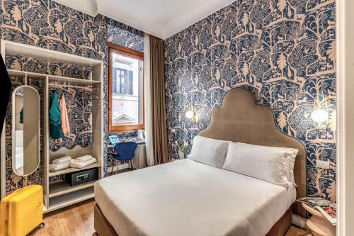 Townhouse Condotti 29