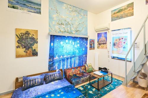 Van Gogh Tokyo Shinjyuku Shibuya New Open ! - Tap to explore photos