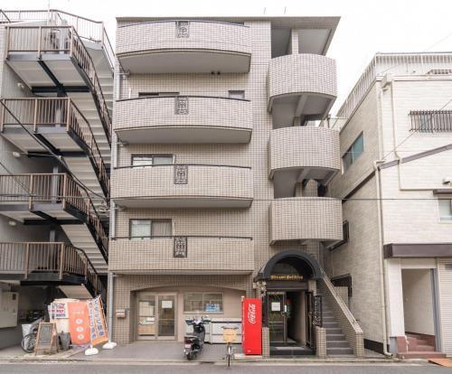 KYARA Hotelミスミ501 - Tap to explore photos