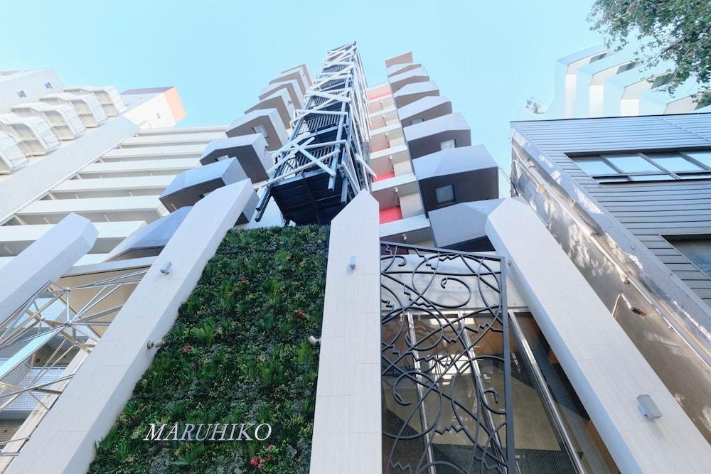 MODELLO Sangenjaya by Tranova