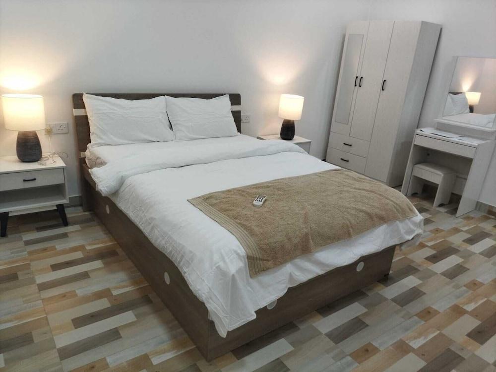 The Happiness Sun Suites Room Type - Deluxe Double Room
