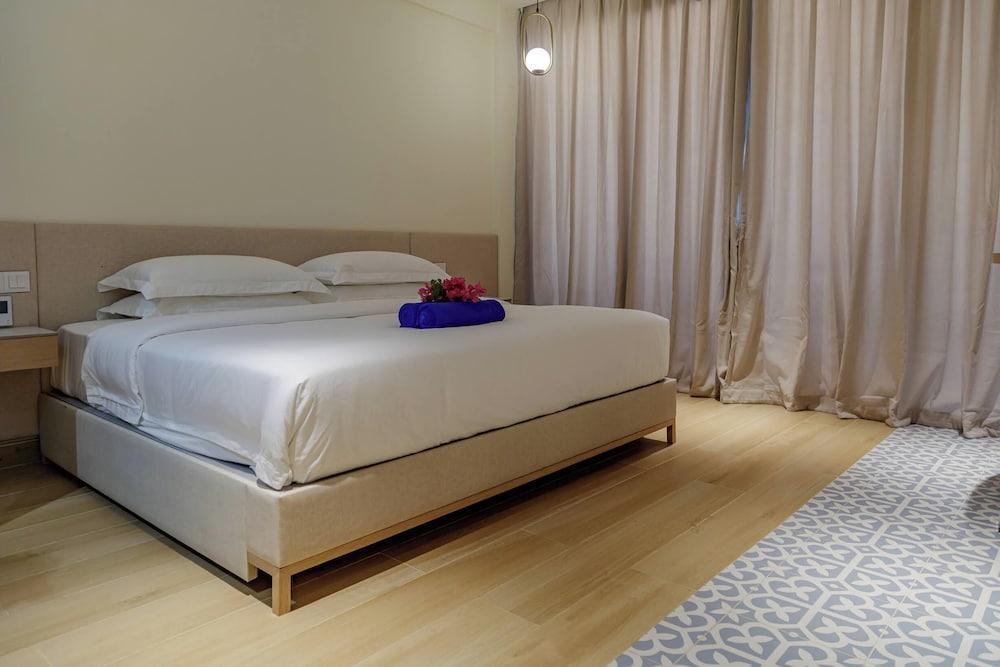 Kinan Boutique Room Type - Deluxe Double Room