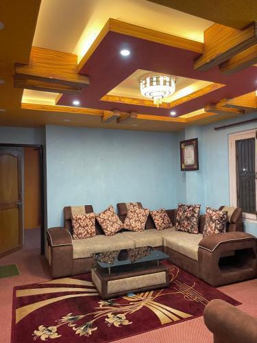 Raniban Serenity Suite - Tap to explore photos