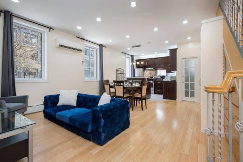 Luxury Sutton Place Duplex 3br 3bth - Tap to explore photos