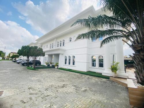 Presken Hotel White House, Lekki, Lagos - Tap to explore photos