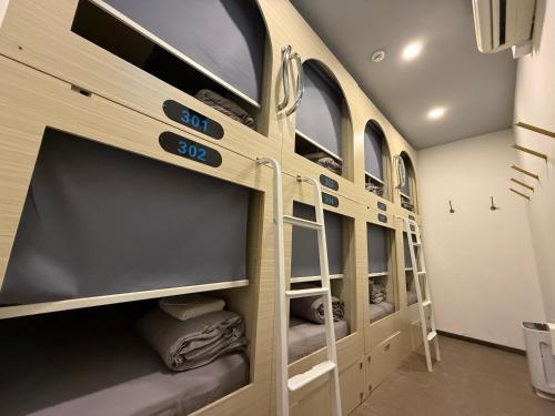 Coller Chinatown Room Type - Single Bed in Female Dormitory Room