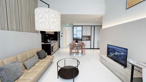 Moulmein Studios by K&C Serviced Apartment - Tap to explore photos