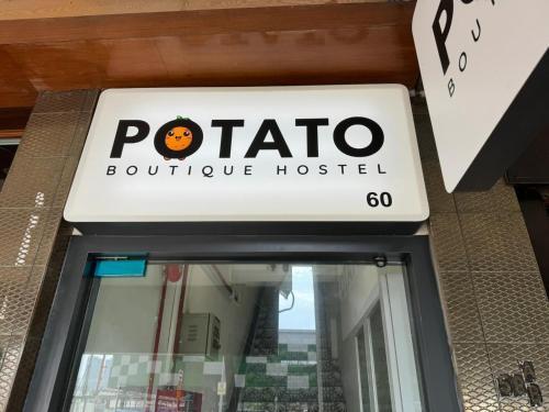 POTATO Boutique Hostel - Tap to explore photos