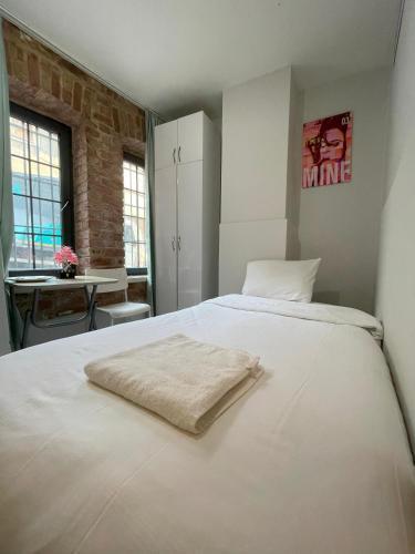 Beyoglu Deluxe Studyo Apartments Pera Homes84 - Tap to explore photos