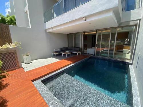 Amazing Pool 3BR Villa @ Chalong