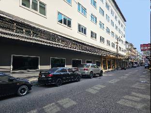 Boutique Bravo Hotel - Tap to explore photos