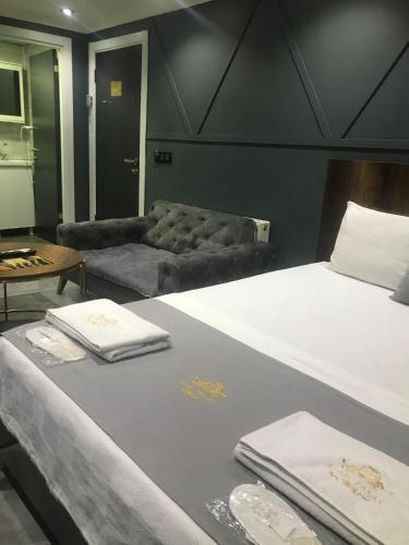 Ottoman Suite Hotel - Tap to explore photos