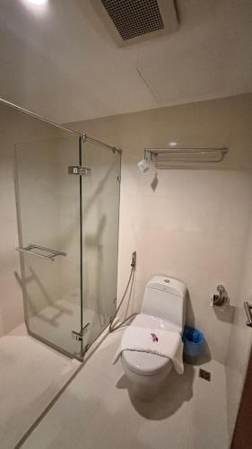 Sam Homestay Room Type - Deluxe Queen Studio 