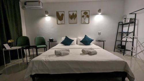 Chu-Cha's Samui - Boutique stay Room Type - Superior Double Room Chu-Cha's Samui - Boutique stay Room Type - Superior Double Room