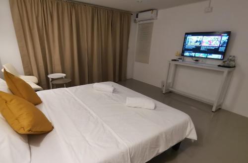 Chu-Cha's Rooms Room Type - Standard King Room