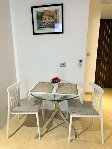 芭提雅中心地带 Centara Avenue 一房公寓3楼 紧邻海滩, 酒吧街, 智能电视