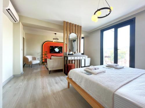 Flex Ortaköy Room Type - Deluxe Suite with Sea View