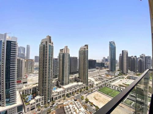 Silkhaus sophisticated 1BDR in Downtown premium tower