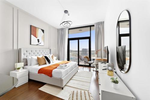 Silkhaus Modern Studio near Silicon Shopping Mall - Tap to explore photos