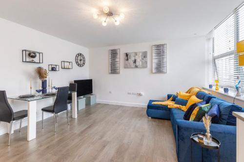 Modern flat in central golders green - Tap to explore photos