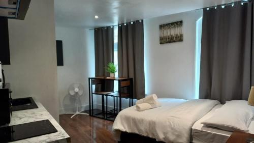 Sleep 2 in Piccadilly Soho Central London VRF Room Type - One-Bedroom Apartment