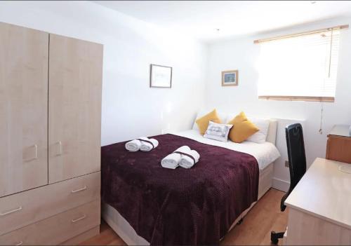 Lovely Private Bedrooms in Euston, Central London Room Type - Double Room