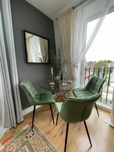 Cosy and quiet one bedroom Thames flat - Tap to explore photos