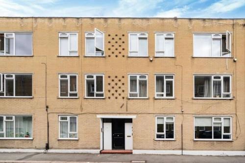Camden 2bd flat at Rousden Street