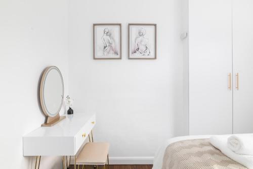 Cosy Apartment in Queens Park - Tap to explore photos