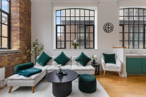 Central London, Kings Cross, Minutes From Station! - Tap to explore photos