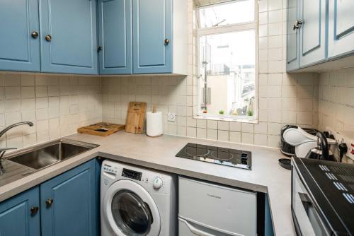 SouthKen Palace Suites - Tap to explore photos