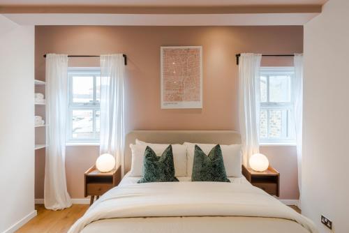 Bijou flat on Broadway Market