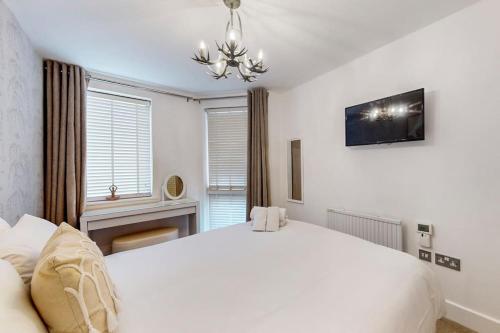 Bright & beautiful 1 bedroom flat in London Bridge - Tap to explore photos