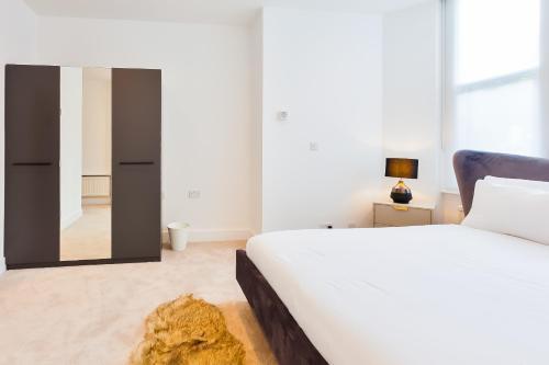 Primrose Hill Apartments