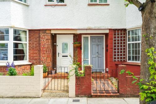 Entire House in Wimbledon