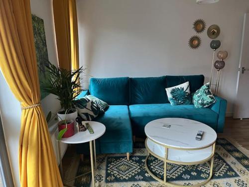 Cosy and peaceful studio flat - Tap to explore photos