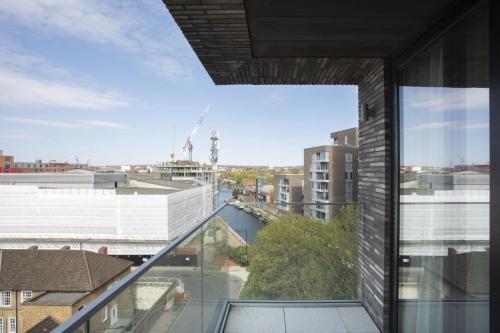 Remarkable London Gem