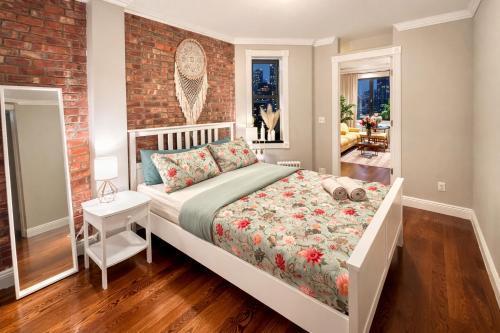 Luxury 1BD Unit in Midtown West