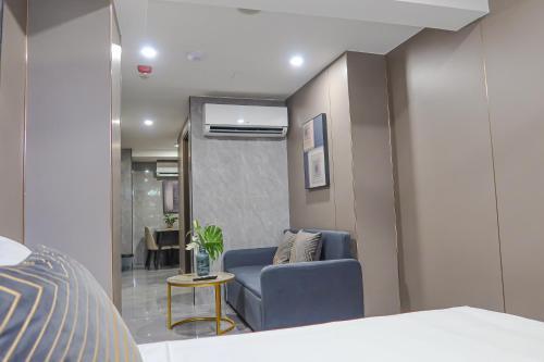 RR Studios & Suites Room Type - Deluxe One-Bedroom Apartment