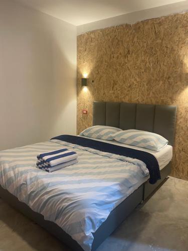 MAXi MaMa Room Room Type - Standard Queen Room