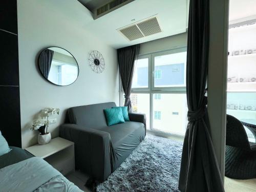 Cosy Beach View Condominium - Tap to explore photos
