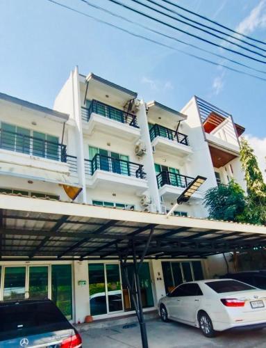 S303 Good Apartment Chalong Na-kok - Tap to explore photos