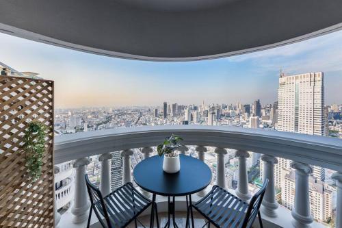 Iconic skyline, Big apartment, Great location