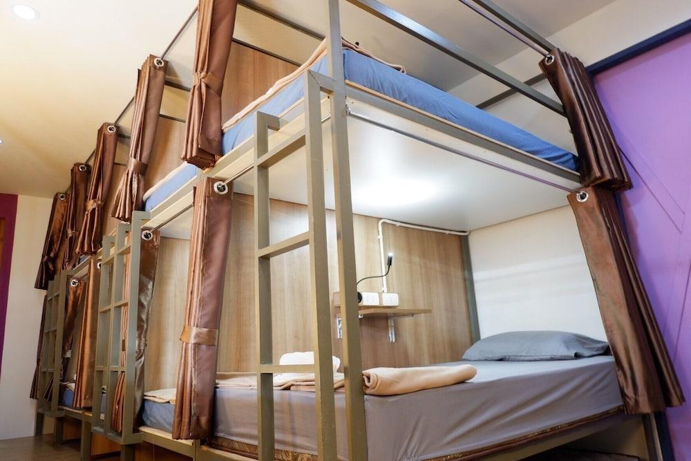 Sleep Cafe at Hidee Room Type - Basic Shared Dormitory