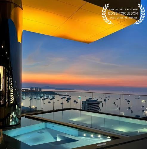 Edge Central Pattaya Oasis - Tap to explore photos