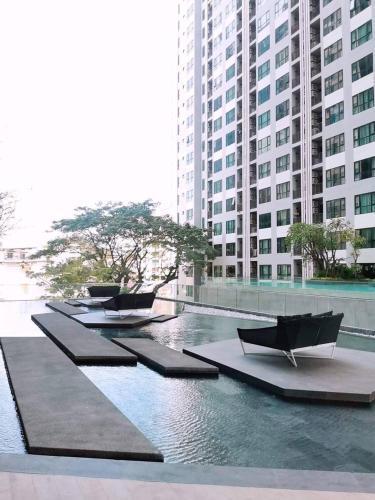 The base Central Pattaya by Numam 38