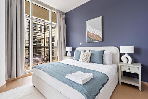 Silkhaus Luxurious 1 BDR Next to Golf Course - Tap to explore photos